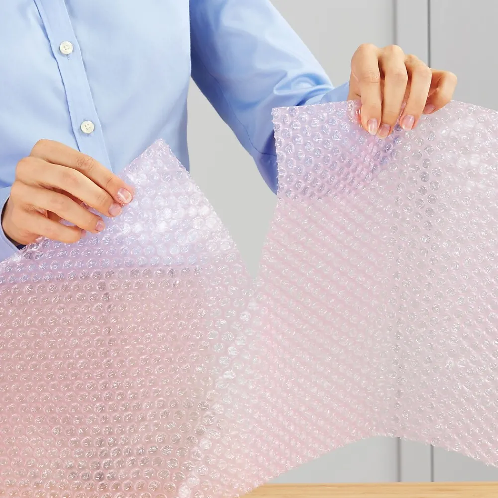 Best Staples 3/16" Antistatic UPS Approved Bubble Roll, Anti-Static, 12" x 175' (4072825)