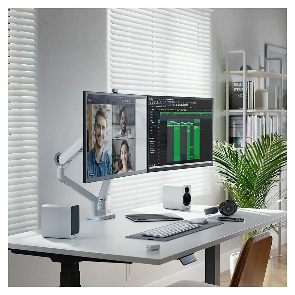 Clearance ALOGIC Clarity Pro Max 32" 4K Ultra HD 60 Hz LED Business Monitor, Black/Silver (32C4KPDW)