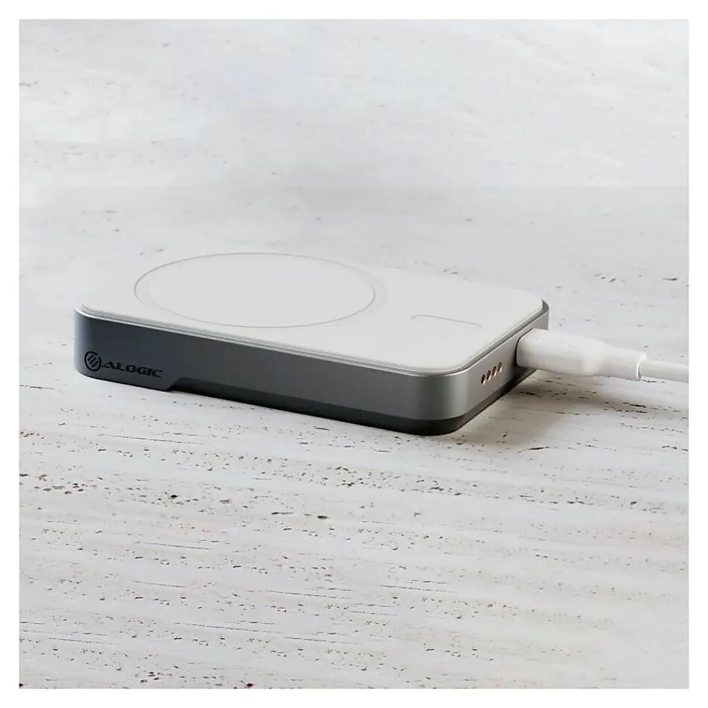 Matrix MagSafe Wireless USB-C Power Bank for Multiple Brands, 5100 mAh, White (MSPB5KWH)<ALOGIC Clearance