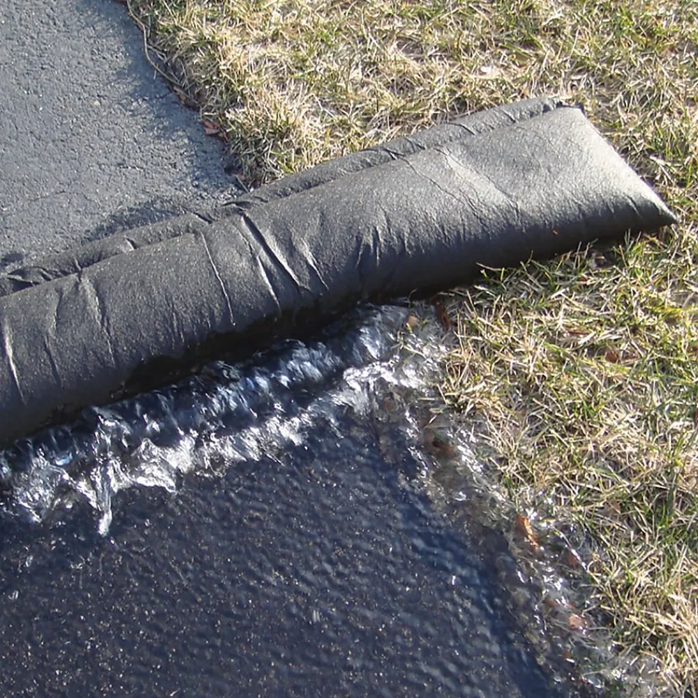 Quick Dam ™ Flood Barriers 3.5" x 5' (60") 2/Pack