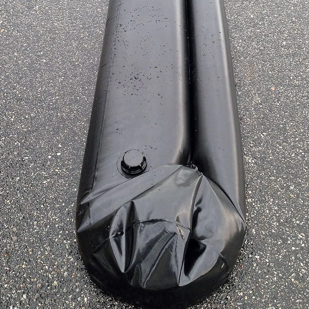 Quick Dam Universal Water Curb, Flood Control, 10" x 20', 1/Pack (QDWC1020)