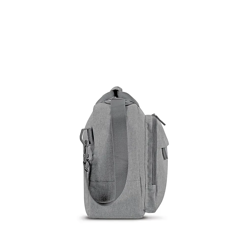 Move 20.5" Fabric Sport & Gym Duffel (UBN655-10)<Solo New York