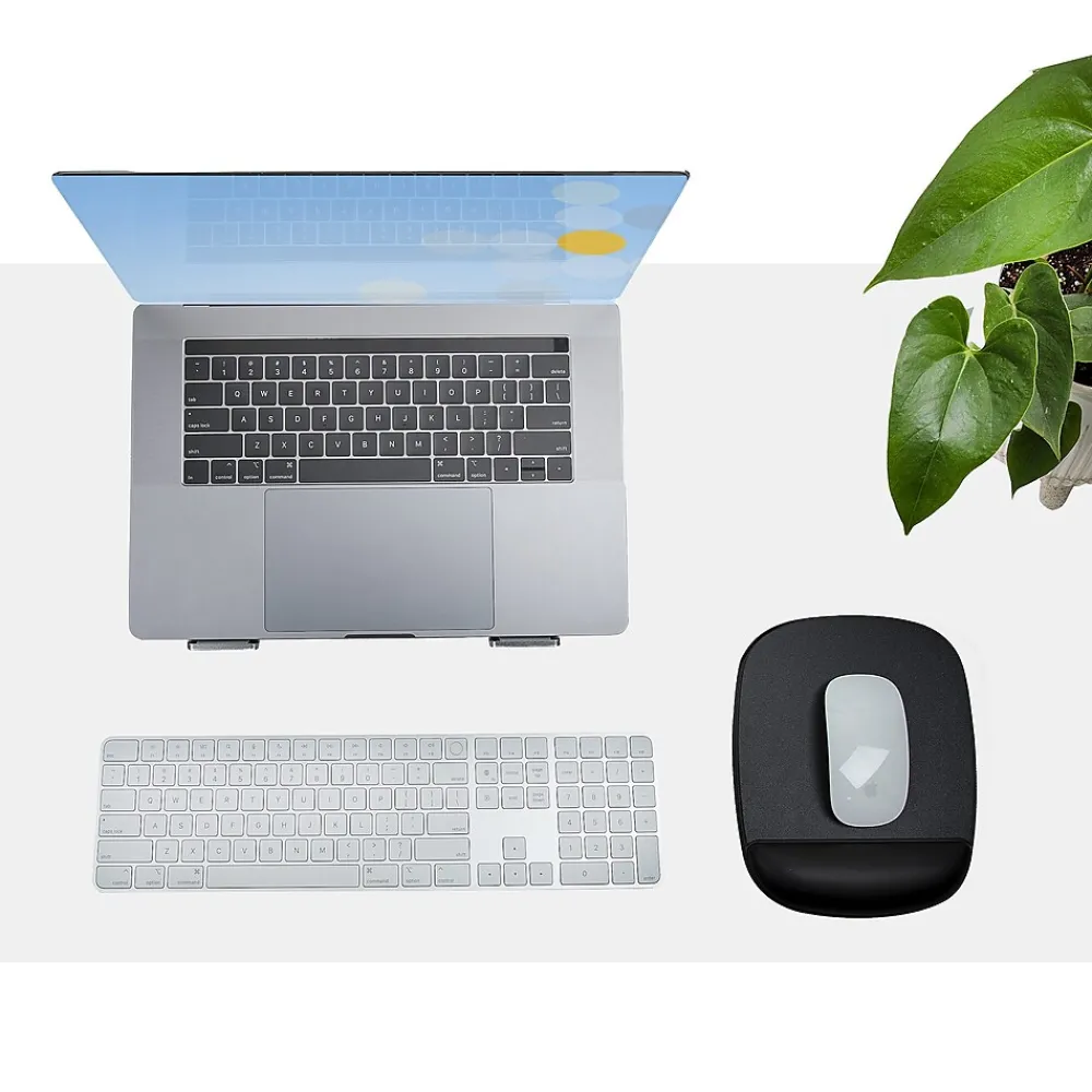 Clearance StarTech Ergonomic Gel Non-Skid Mouse Pad/Wrist Rest Combo, Black (B-ERGO-MOUSE-PAD)