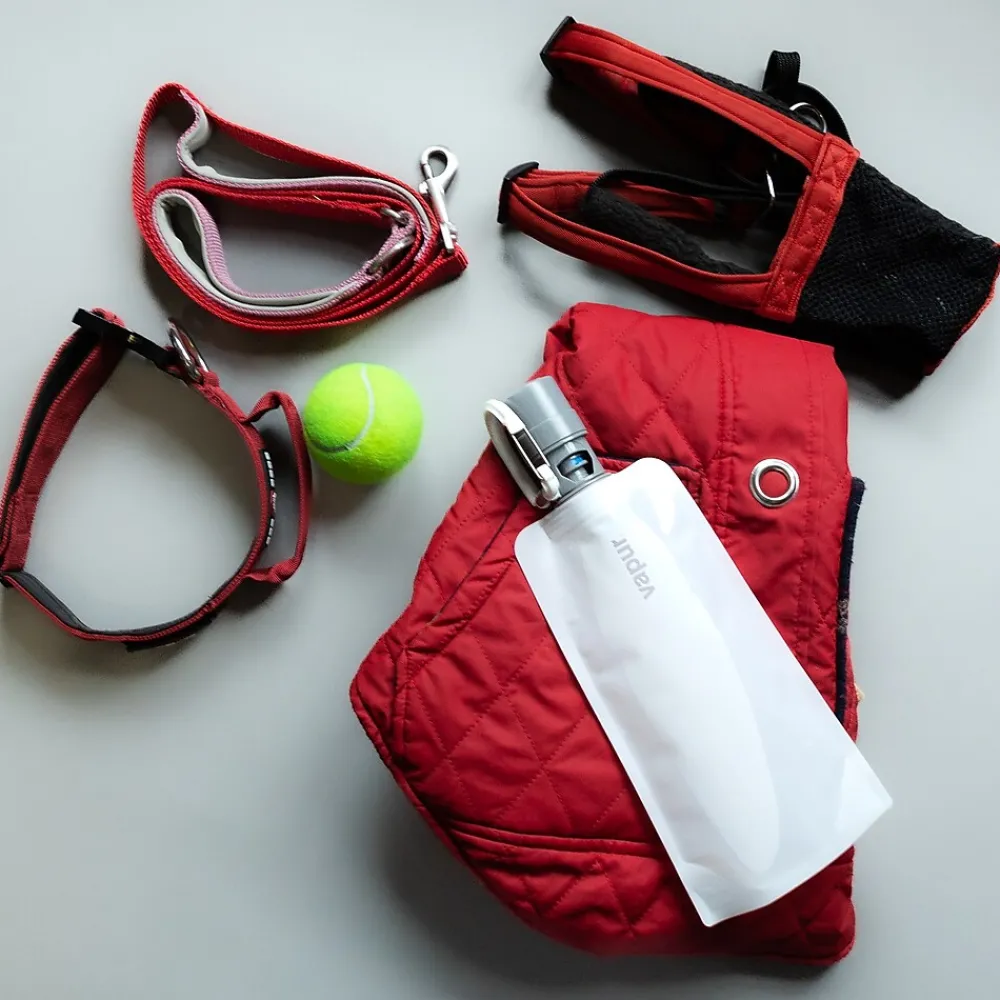 Vapur EZ Lick Portable Dog Water Bottle Whiteout (30148)
